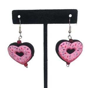 🟢 Heart With Sprinkles Valentine’s Day Charm Earrings